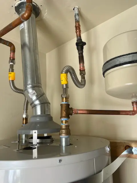 Water heater installation and plumbing repair in Gilmer